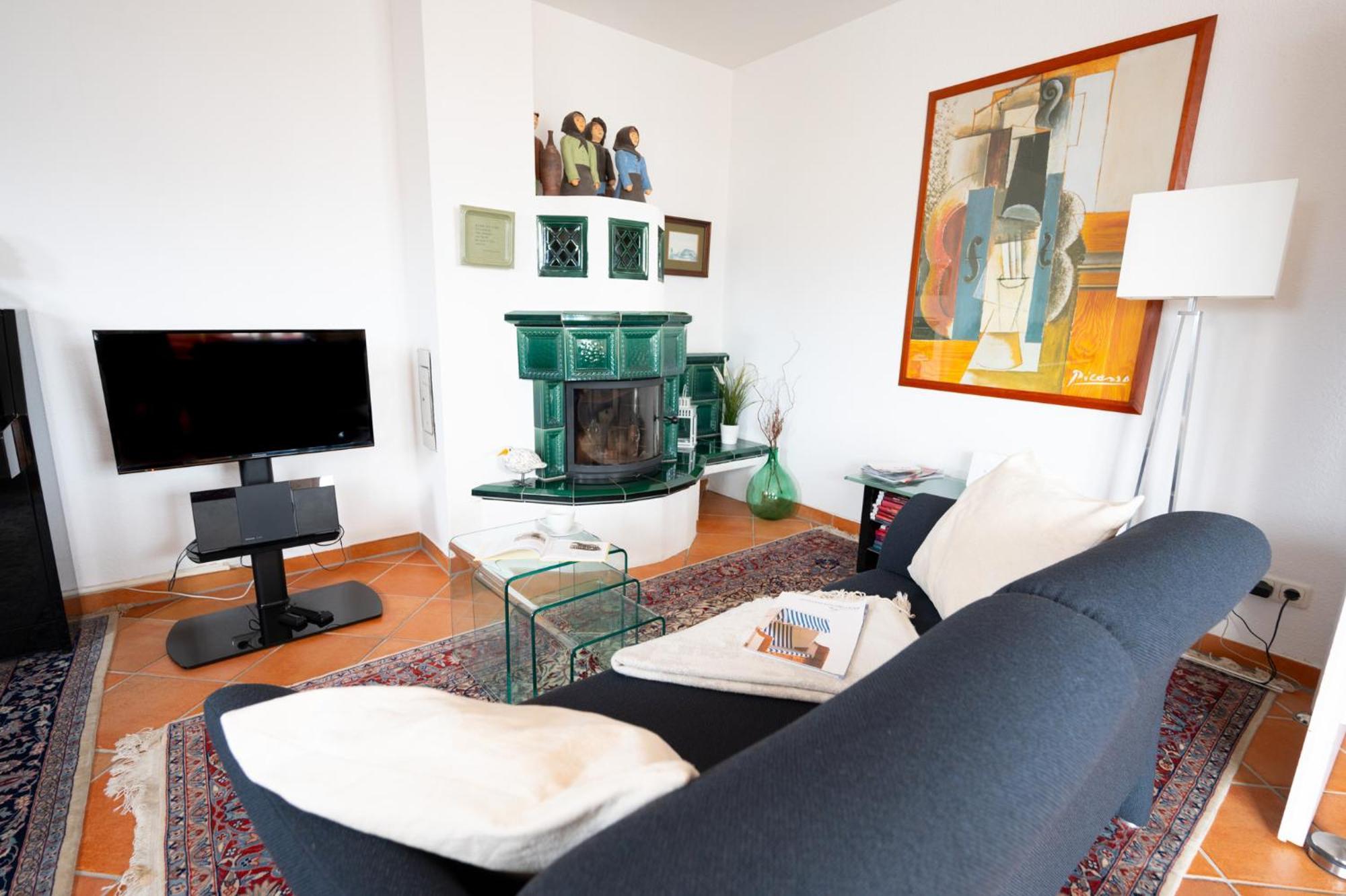 Villa Duene Mit Grosser Sonnenterrasse, Kamin, Wlan Und Tiefgarage Fuer 2-4 Personen Kuehlungsborn Exterior photo